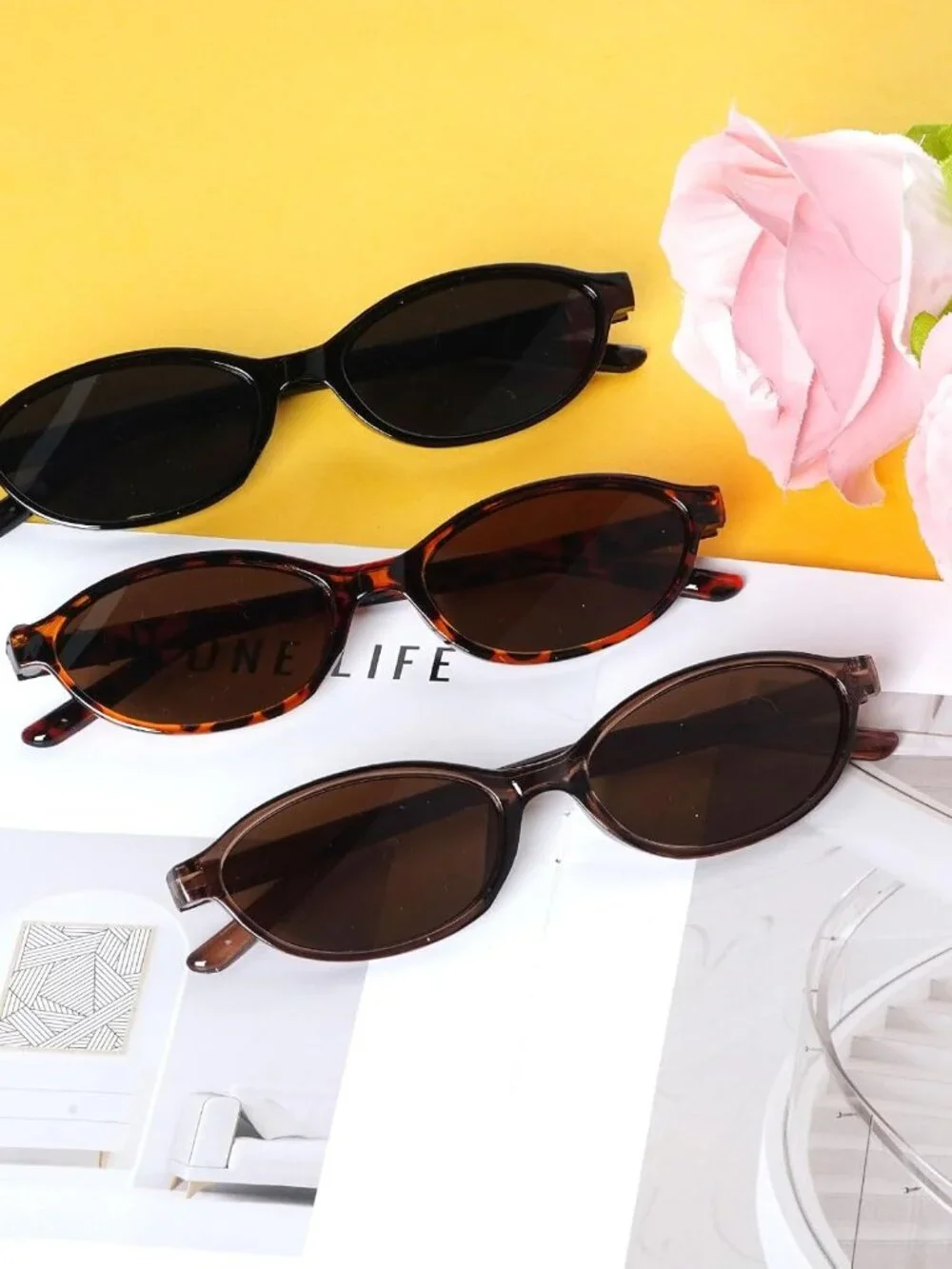 Stylish Retro Oval Cat Eye Sunglasses for Women – 3 Pairs with Gradient Lenses